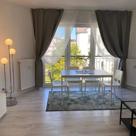 City Am Rhein 4 Apartment *